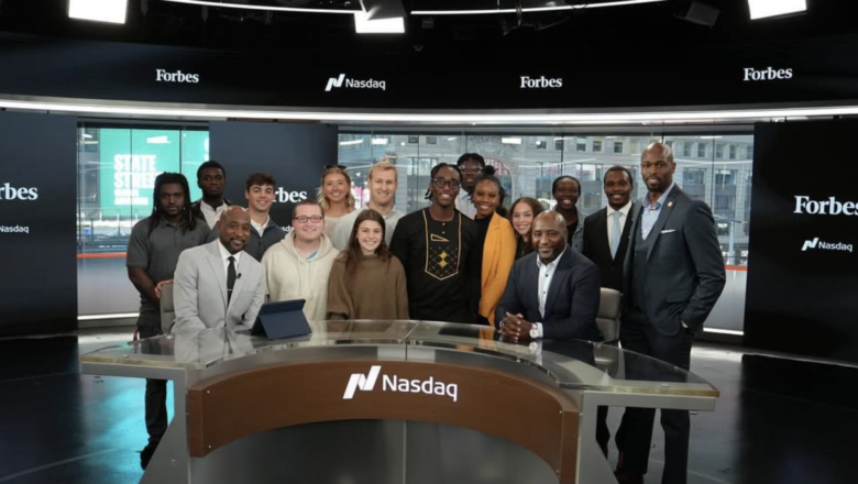 group of students in NASDAQ studio